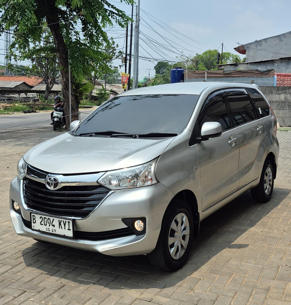 Toyota AVANZA E MT